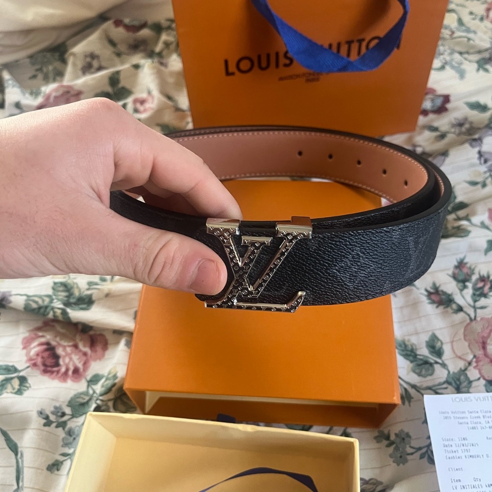 Louis Vuitton LV Initiales Monogram Belt Black 42” w/ Receipt, Box & Dust Bag